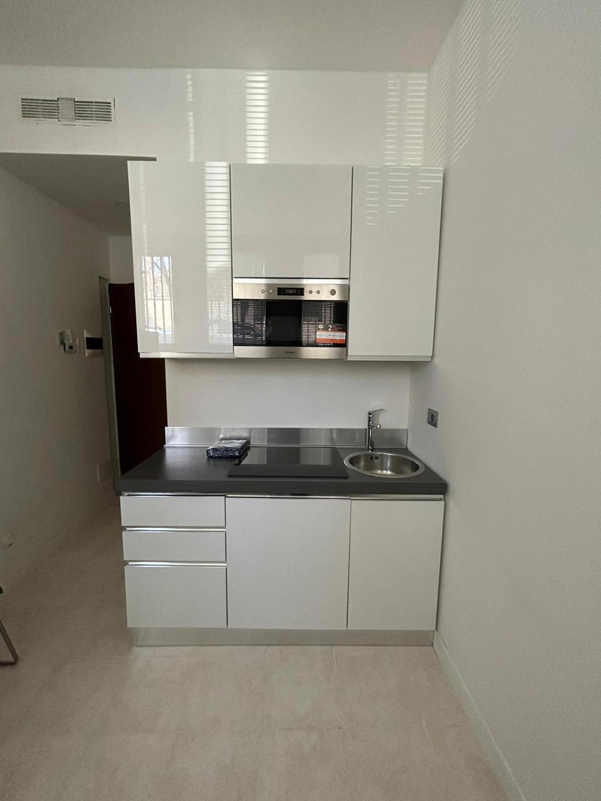 Elegant Studio Milan Bagian luar foto